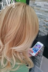 Henriett N., mobile hairstylist/mobile barber at Tampa