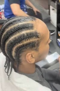 Jessica D., mobile hairstylist/mobile barber at Bronx
