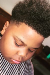 Stanley R., mobile hairstylist/mobile barber at Riverview