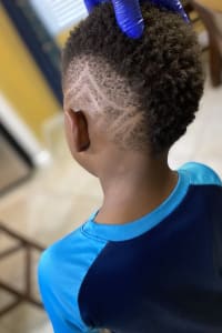 Stanley R., mobile hairstylist/mobile barber at Riverview