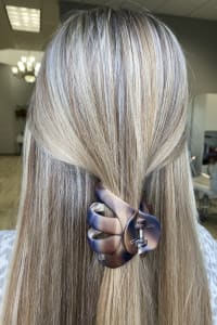 Elicya M., mobile hairstylist/mobile barber at Independence