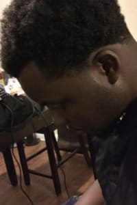 Melvin A., mobile hairstylist/mobile barber at Houston