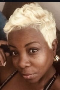 Lashante F., mobile hairstylist/mobile barber at Elk Grove