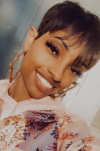 Lashante F., mobile hairstylist/mobile barber at Elk Grove