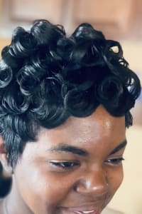 Lashante F., mobile hairstylist/mobile barber at Elk Grove