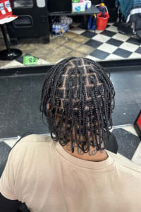 Shakaira  A., mobile hairstylist/mobile barber at Philadelphia