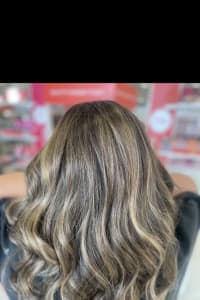 Selina R., mobile hairstylist/mobile barber at Babylon