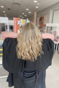 Selina R., mobile hairstylist/mobile barber at Babylon