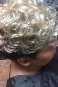 Lakeshia R., mobile hairstylist/mobile barber at Charlotte