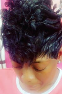 Lakeshia R., mobile hairstylist/mobile barber at Charlotte