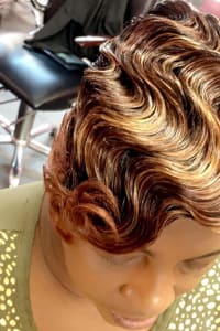 Lakeshia R., mobile hairstylist/mobile barber at Charlotte