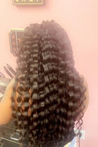 Lakeshia R., mobile hairstylist/mobile barber at Charlotte