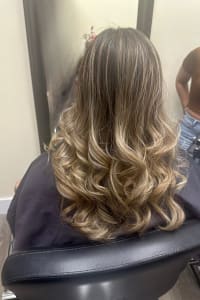 Julissa C., mobile hairstylist/mobile barber at Hobe Sound