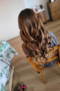 Stephanie C., mobile hairstylist/mobile barber at Miramar