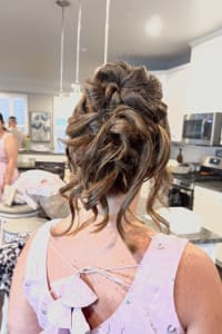 Amisha H., mobile hairstylist/mobile barber at Poughkeepsie