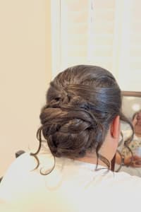 Amisha H., mobile hairstylist/mobile barber at Poughkeepsie