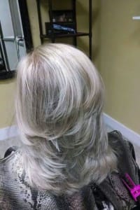 Lindsay R., mobile hairstylist/mobile barber at McDonough