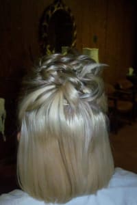 Lindsay R., mobile hairstylist/mobile barber at McDonough