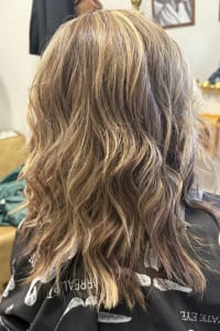 Amanda M., mobile hairstylist/mobile barber at Fort Worth