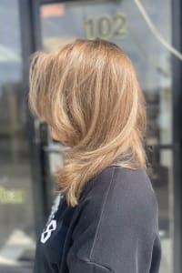 Sheila C., mobile hairstylist/mobile barber at Lindenhurst