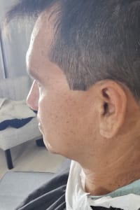 John paul S., mobile hairstylist/mobile barber at Davie