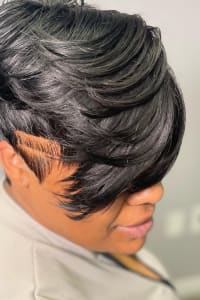 Wendy S, mobile hairstylist/mobile barber at Smyrna