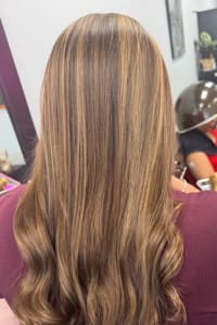 Ingrid U., mobile hairstylist/mobile barber at Greenacres