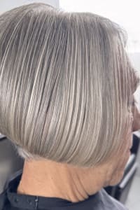 Ingrid U., mobile hairstylist/mobile barber at Greenacres