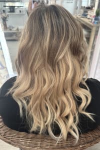 Haysha M., mobile hairstylist/mobile barber at Apopka