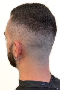 Joanna B., mobile hairstylist/mobile barber at Naperville