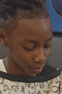 Khyri R., mobile hairstylist/mobile barber at Lauderdale Lakes