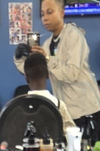 Khyri R., mobile hairstylist/mobile barber at Lauderdale Lakes