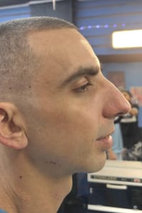 Khyri R., mobile hairstylist/mobile barber at Lauderdale Lakes