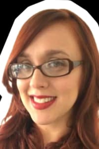 Jessica E., mobile hairstylist/mobile barber at Lake Worth Beach