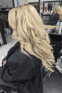 Kimberly C., mobile hairstylist/mobile barber at Auburndale
