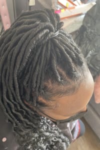 Tilia K., mobile hairstylist/mobile barber at