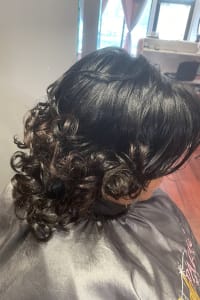 Tilia K., mobile hairstylist/mobile barber at