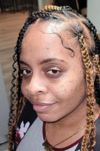 Dawn S., mobile hairstylist/mobile barber at Chicago