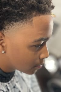 Douglas H., mobile hairstylist/mobile barber at Boca Raton