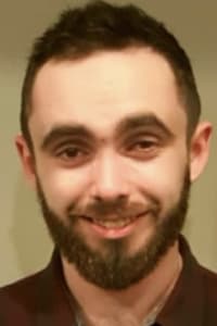 Mike H., mobile hairstylist/mobile barber at Washington