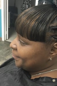 Cheryl T., mobile hairstylist/mobile barber at Bay Shore