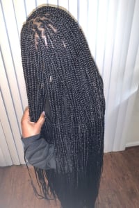 Lapria O., mobile hairstylist/mobile barber at Houston