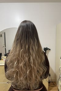 Voskra C., mobile hairstylist/mobile barber at Elmwood Park