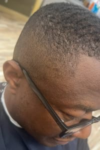 Chris T., mobile hairstylist/mobile barber at KCMO