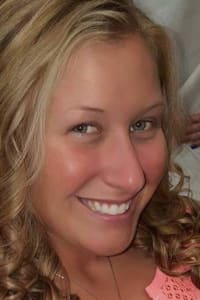 Courtney C., mobile hairstylist/mobile barber at KCMO