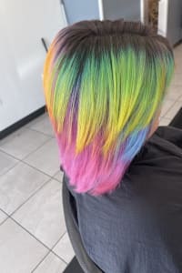 Katie O., mobile hairstylist/mobile barber at Largo