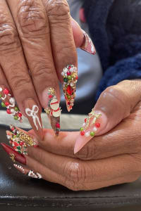 Natoyia S., mobile hairstylist/mobile barber at Decatur