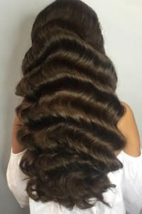 Juleri N., mobile hairstylist/mobile barber at Fort Lauderdale