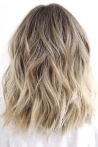 Juleri N., mobile hairstylist/mobile barber at Fort Lauderdale