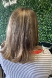 Lashawna H., mobile hairstylist/mobile barber at Canton